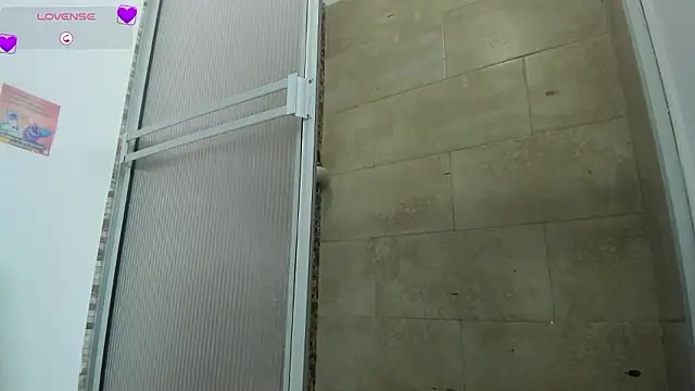 Xavier Fox    online show from 03.08.26