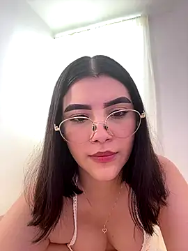 Julietalcl online show from 10.25.25