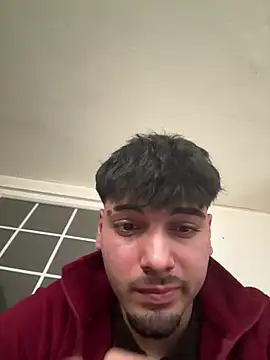 Snapshot of emir343475 chatting on 02.15.26 emir343475 online show from 02.15.26