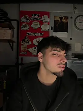 Snapshot of emir343475 chatting on 03.07.26 emir343475 online show from 03.07.26