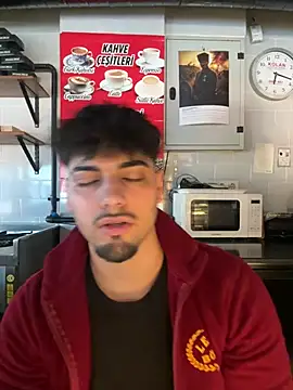 Snapshot of emir343475 chatting on 04.05.26 emir343475 online show from 04.05.26