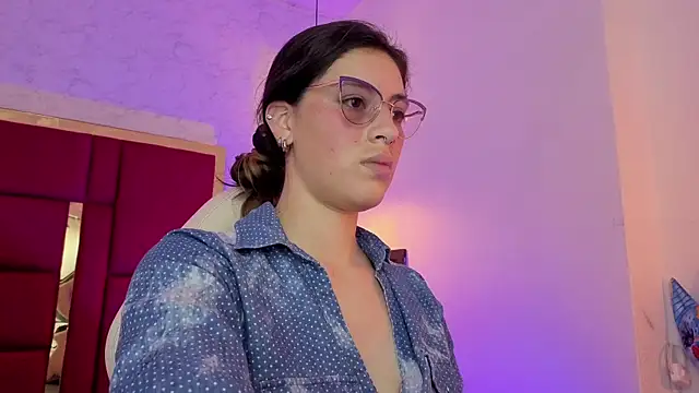 moon winy online show from 07.27.26