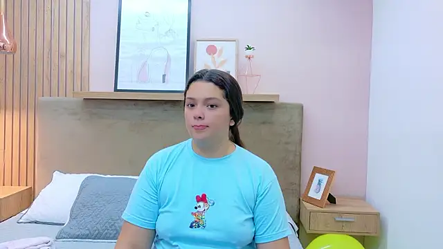 Tessa Stone online show from 03.18.26