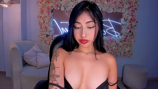 Snapshot of CelesteMoonX chatting on 05.12.26 CelesteMoonX online show from 05.12.26