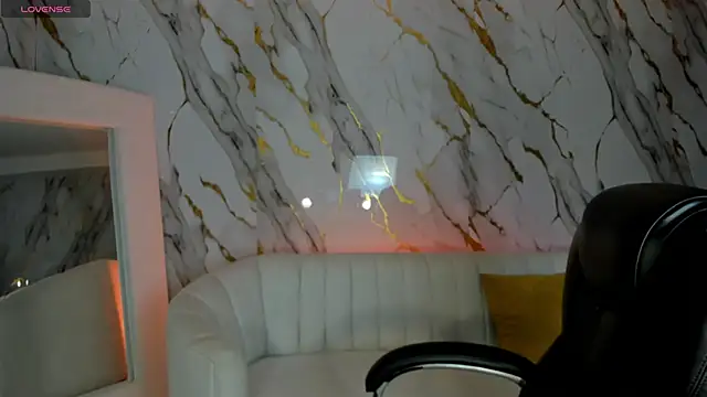Snapshot of CelesteMoonX chatting on 06.13.26 CelesteMoonX online show from 06.13.26