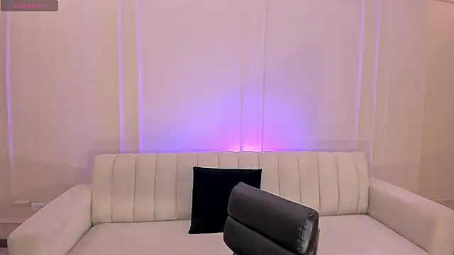 Snapshot of ScarlettBlaze_ chatting on 06.04.26 ScarlettBlaze online show from 06.04.26