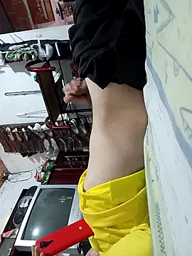 Snapshot of Tred322david chatting on 12.05.25 Tred322david online show from 12.05.25