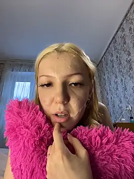 Snapshot of AlexandraXKitty chatting on 03.08.26 AlexandraXKitty online show from 03.08.26