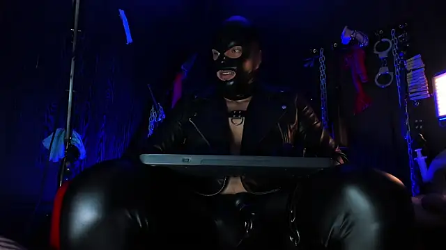 Master Connor BDSM online show from 04.28.26