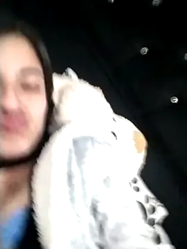 chloe bunny online show from 10.30.25