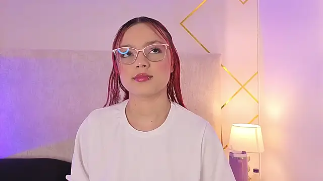 Martinaa Garcia online show from 05.24.26