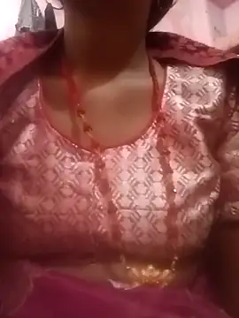 Snapshot of Hot_Lilly02 chatting on 12.01.25 Hot Lilly02 online show from 12.01.25