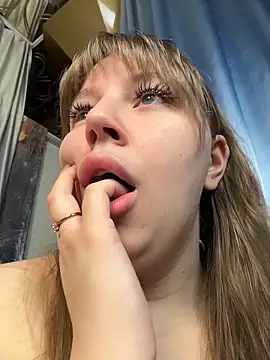 Anna Lov  online show from 03.12.26