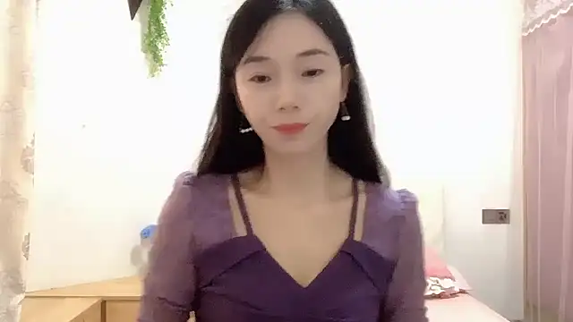 Snapshot of Keke-Baby170 chatting on 11.08.25 Keke-Baby170 online show from 11.08.25