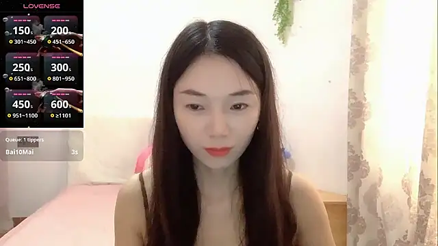 Snapshot of Keke-Baby170 chatting on 11.15.25 Keke-Baby170 online show from 11.15.25