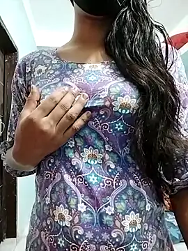 Snapshot of Ratri-Biswas chatting on 06.09.26 Ratri-Biswas online show from 06.09.26