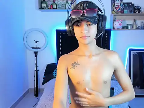 Alejo Desire online show from 11.18.25