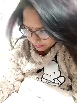 Vanshika1432 online show from 11.20.25