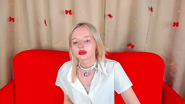 AlessaKiss online show from 02.20.26