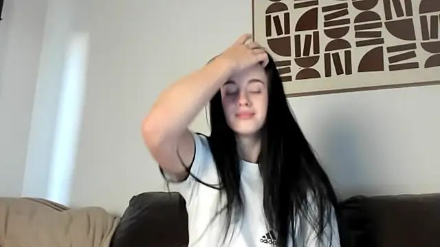 LexiSinnn online show from 11.01.25