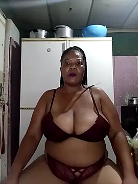 boobsqueenxo online show from 11.26.25