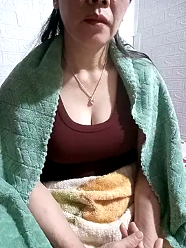 tabby-cat11 online show from 12.19.25