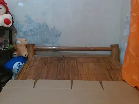 Snapshot of lovenaya chatting on 11.15.25 lovenaya online show from 11.15.25