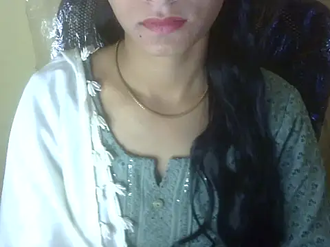 Snapshot of Shezi_N chatting on 12.03.25 Shezi N online show from 12.03.25