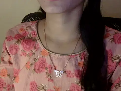 Snapshot of Shezi_N chatting on 02.27.26 Shezi N online show from 02.27.26