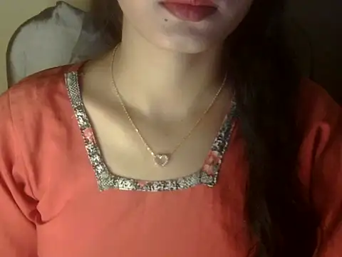 Snapshot of Shezi_N chatting on 03.11.26 Shezi N online show from 03.11.26