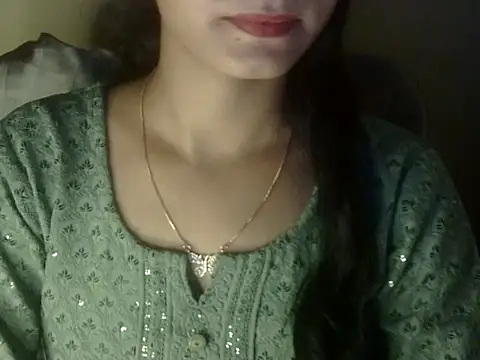 Snapshot of Shezi_N chatting on 03.12.26 Shezi N online show from 03.12.26