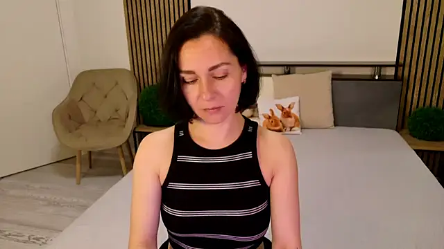 DitaNoir online show from 06.12.26