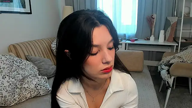 DemetraSadahiro online show from 11.16.25