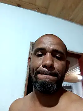 Snapshot of Jhonny_rb chatting on 10.20.25 Jhonny rb online show from 10.20.25