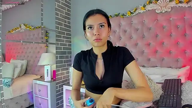 TanyaBello online show from 04.23.26