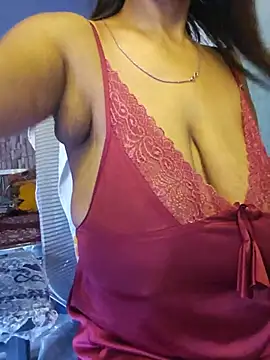 Snapshot of Desi_Maya69 chatting on 06.30.26 Desi Maya69 online show from 06.30.26
