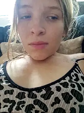 bambiluly online show from 11.11.25