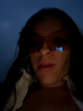 bambiluly online show from 12.15.25