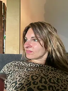 kinkysarahx online show from 06.25.26