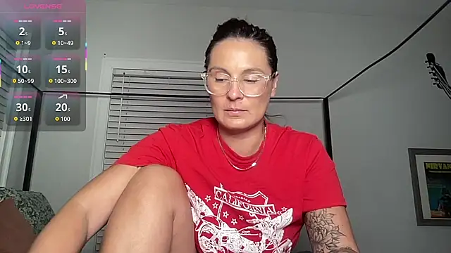 Mandyrheaa online show from 11.17.25