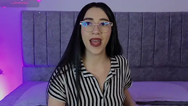 GabbieHill online show from 11.03.25