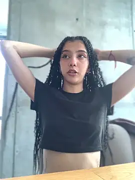 MiaaCute- online show from 11.03.25