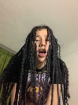 MiaaCute- online show from 11.15.25