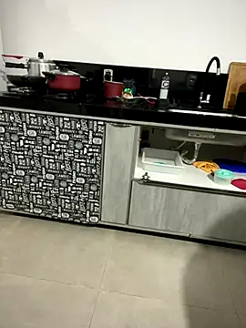 NatashaAzura online show from 11.19.25