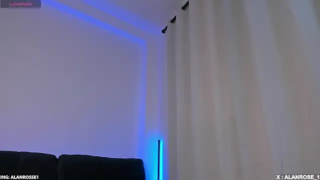 Snapshot of AlanRose01 chatting on 11.01.25 AlanRose01 online show from 11.01.25