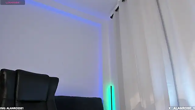 Snapshot of AlanRose01 chatting on 11.02.25 AlanRose01 online show from 11.02.25