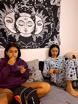 emily n abby online show from 07.08.26