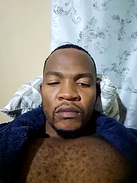 Snapshot of sgid8192 chatting on 12.03.25 sgid8192 online show from 12.03.25