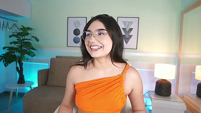 EmilyTurneer online show from 12.16.25