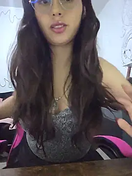 Snapshot of Alissun_ chatting on 07.04.26 Alissun online show from 07.04.26